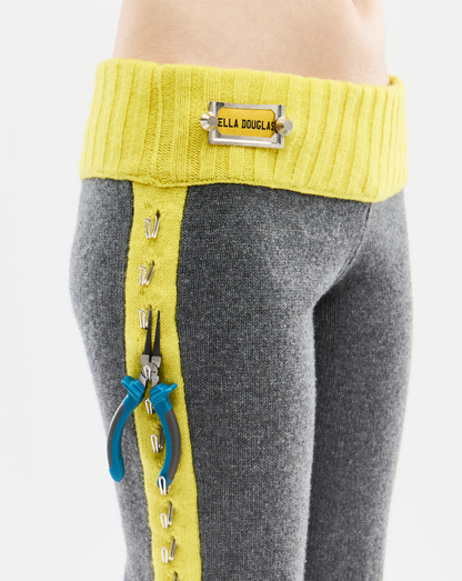 Cashmere Hook Capris